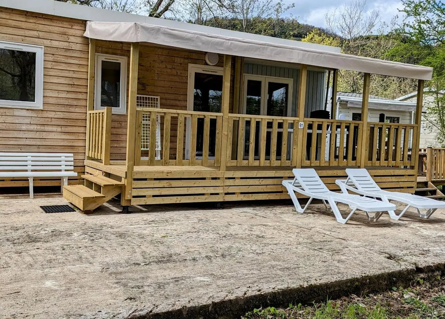 Camping Youpendi Tournon-sur-Rhone 0*,